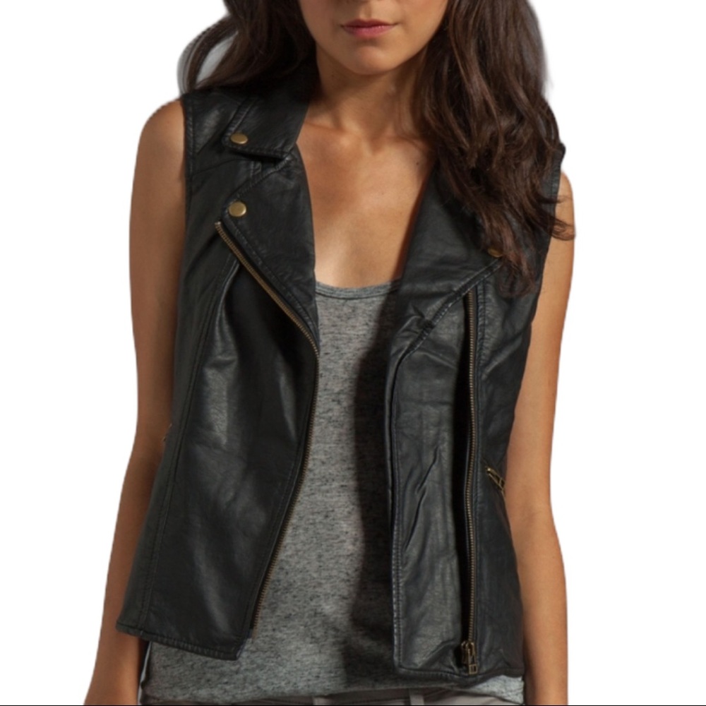 Sanctuary Vegan Leather Rebel Vest NWOT SIze XS